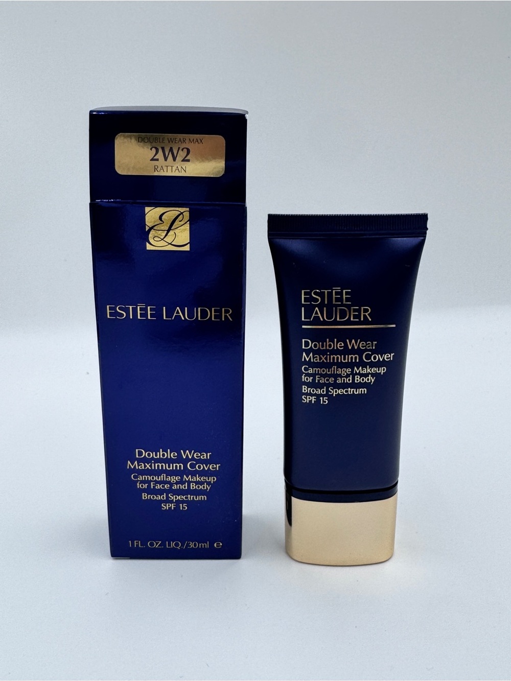 Estée Lauder Double Wear 24-Hour Maximum Cover Camouflage Foundation 2W2 Rattan